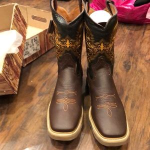 Reypa Work Boots Size 10 actually size 11.